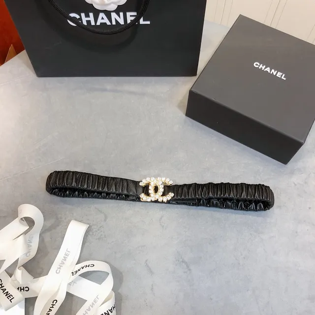 Chanel Interlocking CC Ceinture Noir Or Sangle Elastique Ruched Boucle ornée de cristaux Cuir 2