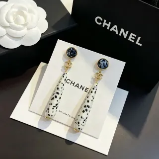 Chanel Mécan Taisie Pendientes de cerámica con motas