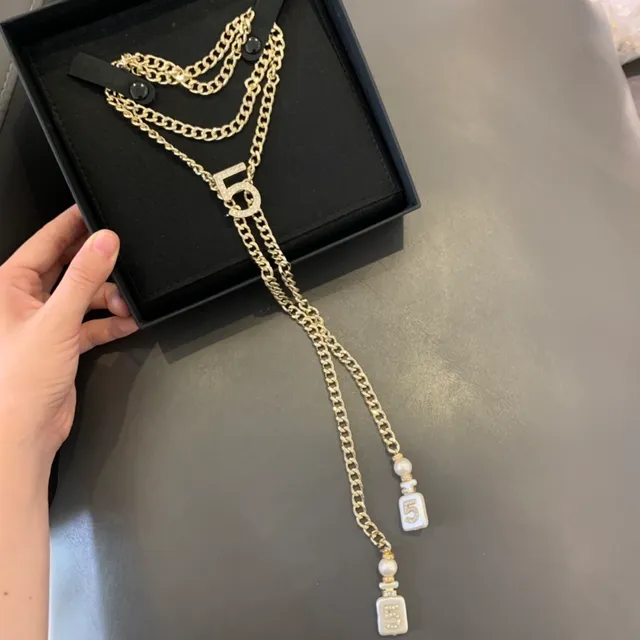 Chanel No.5 ملهم سلسلة طبقات تعلييقة لاريت 2