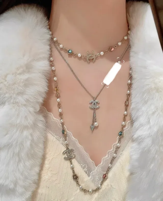 Chanel Pearl and CC Logo Star Charm Layered Necklace 10