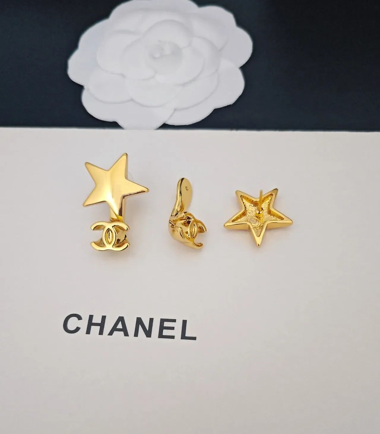 Chanel Star & CC Brincos de perno dourados 3
