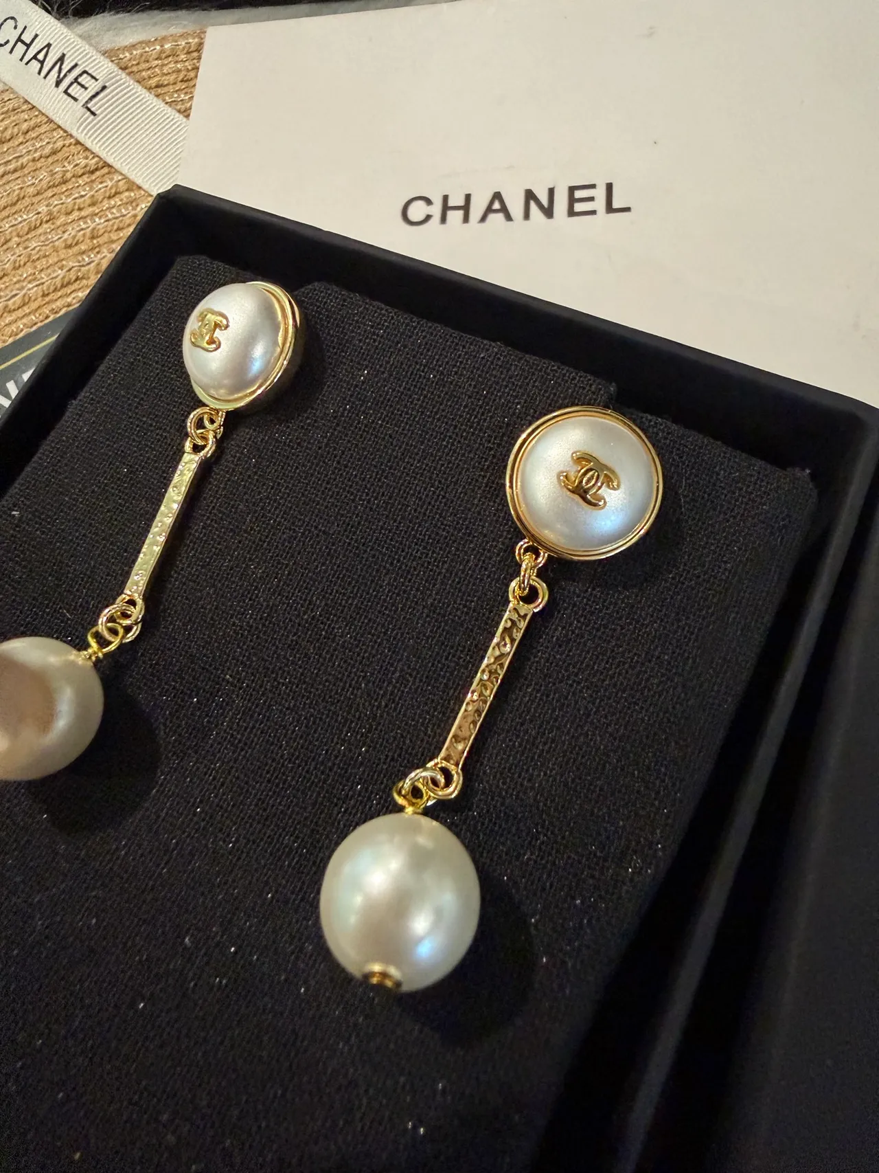 Brincos Chanel Ouro Branco Duplo Pérola Pingente Corrente Elos 10