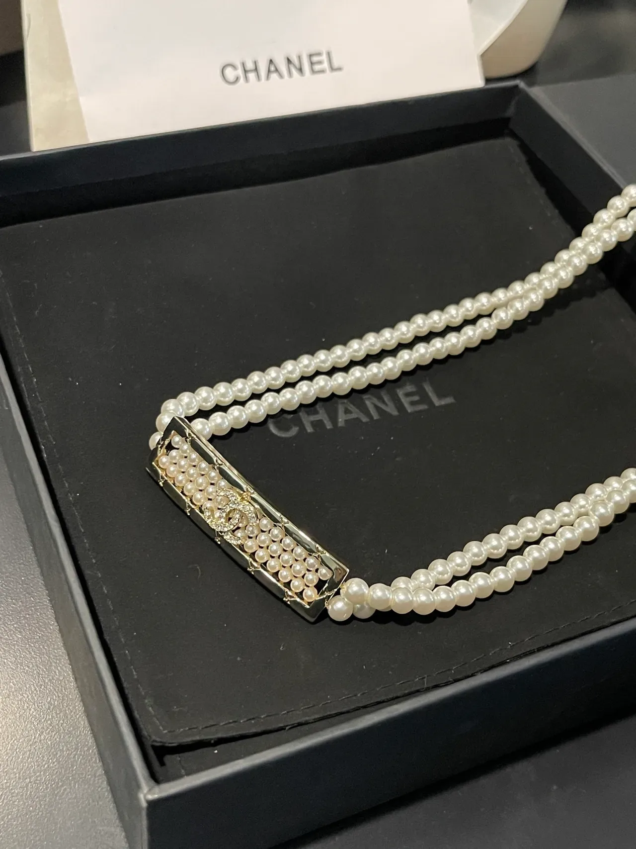 Chanel 白银双链珍珠 CC Logo 牌匾 项链 6