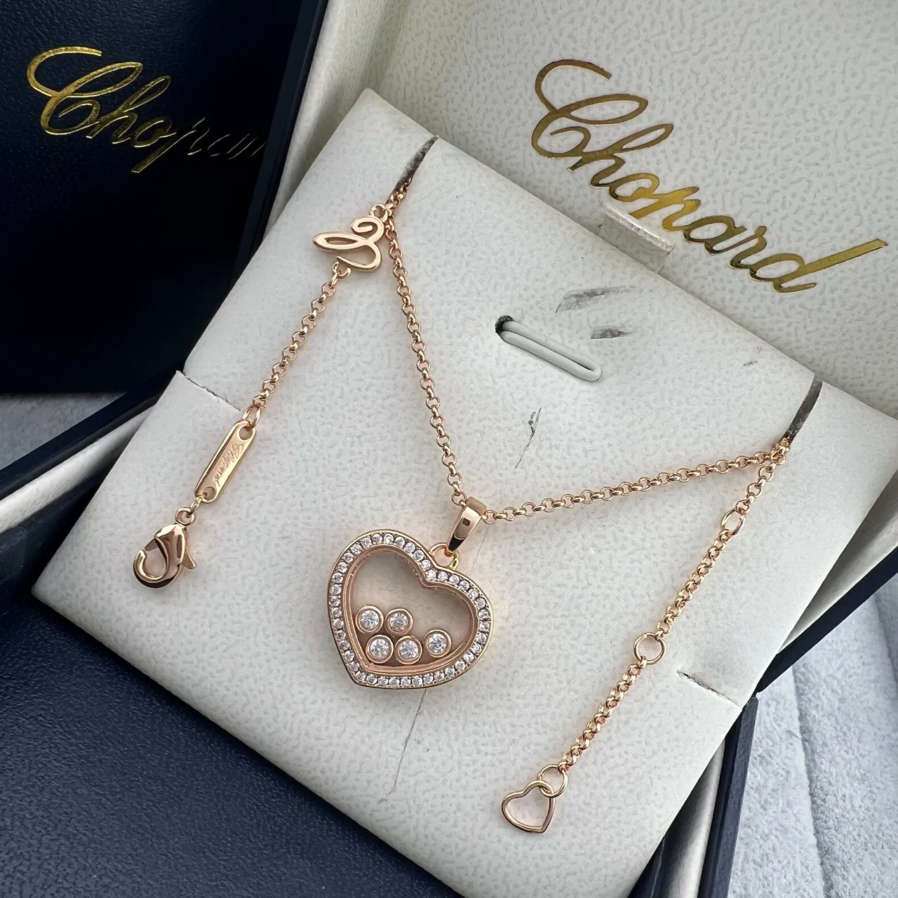 Chopard Happy Hearts Colares de pingante de coração de diamantes em ouro rosa e ouro branco 3