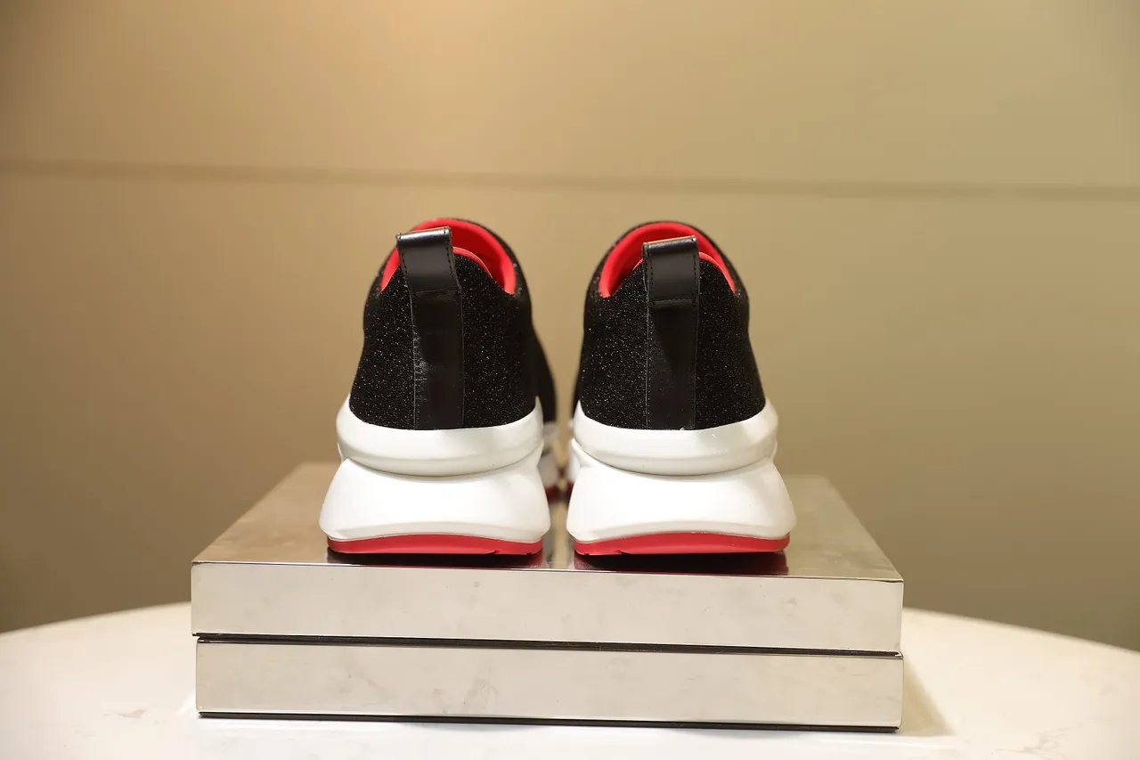 Christian Louboutin 黑色红色 踩脚针织上片 刺绣 Crest 厚底运动鞋 4