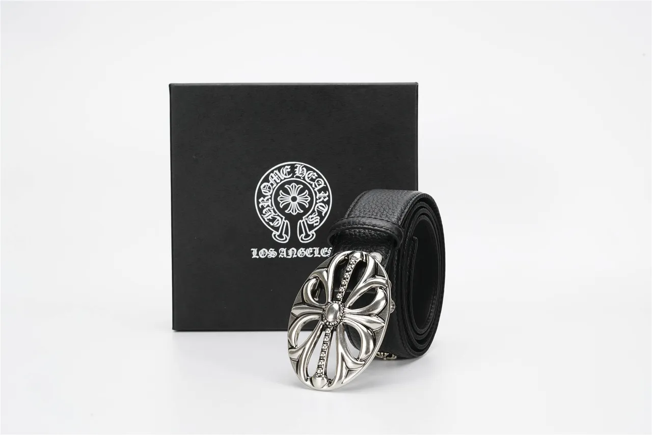 Chrome Hearts 黑色银色装饰扣压纹皮革腰带 5