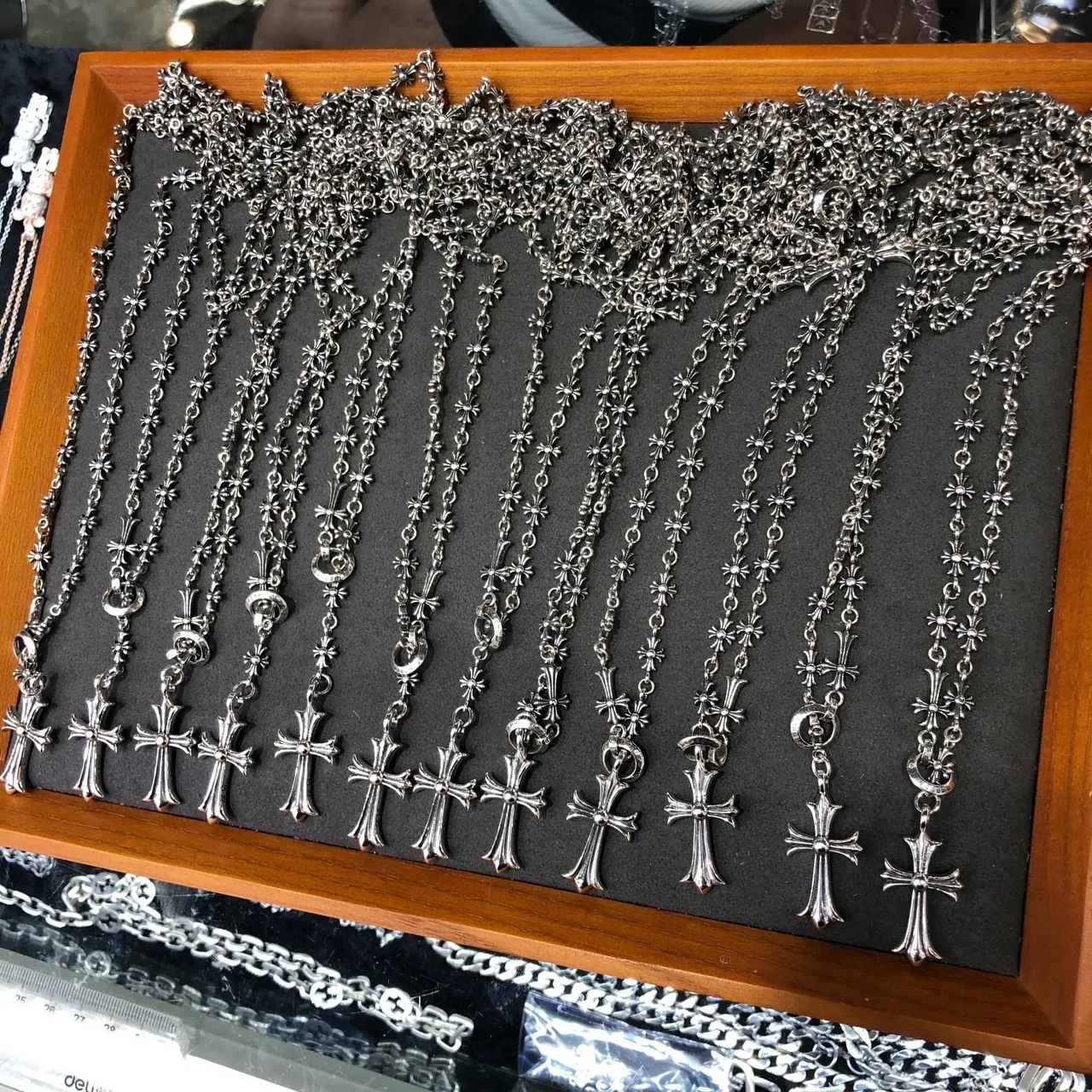Chrome Hearts क्रॉस पेंडेंट ऑर्नेट फ्लोरल-लिंक सिल्वर नेकलेस 8