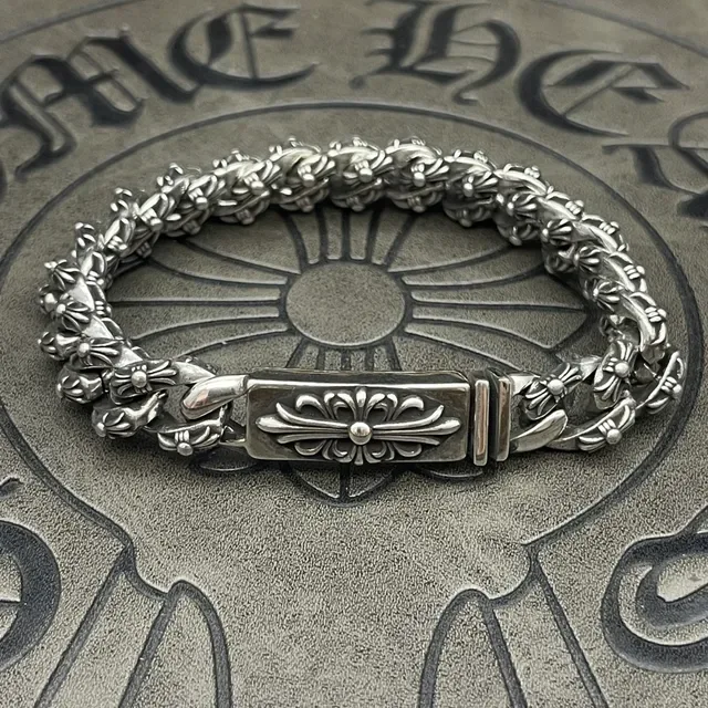 Chrome Hearts Pulseira Corrente Curb Prata Motivo Floral Cruz Pesada 6