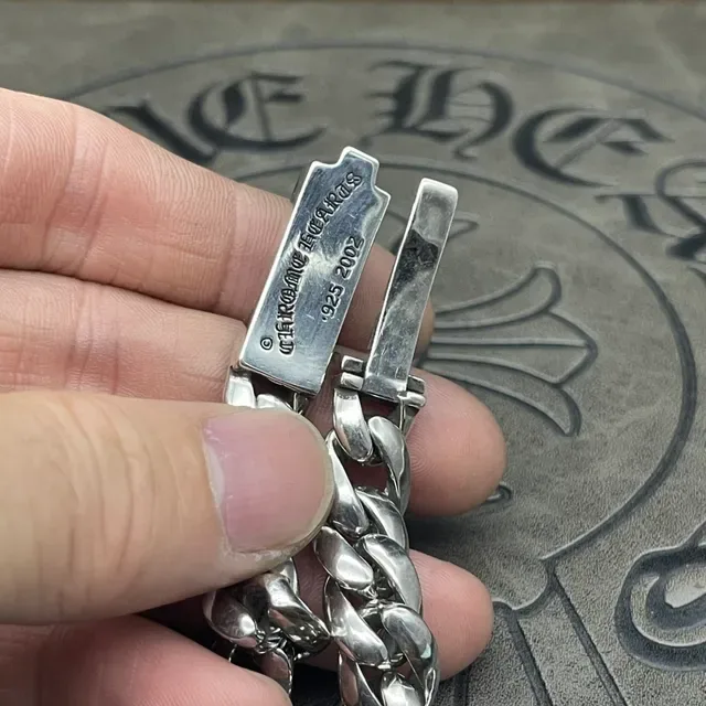 Chrome Hearts Pulseira Corrente Curb Prata Motivo Floral Cruz Pesada 7