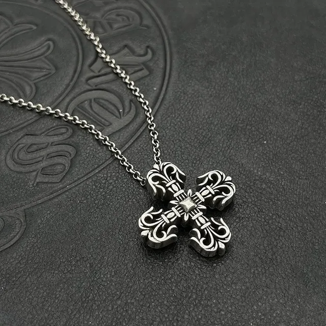Chrome Hearts Cruz Fleur de Lis Ornada Collar de Plata 6
