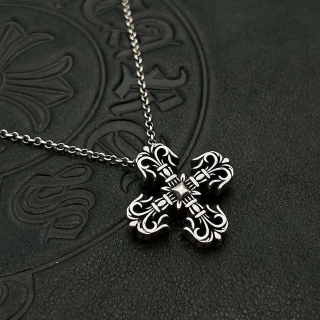 Chrome Hearts Cruz Fleur de Lis Ornada Collar de Plata 7