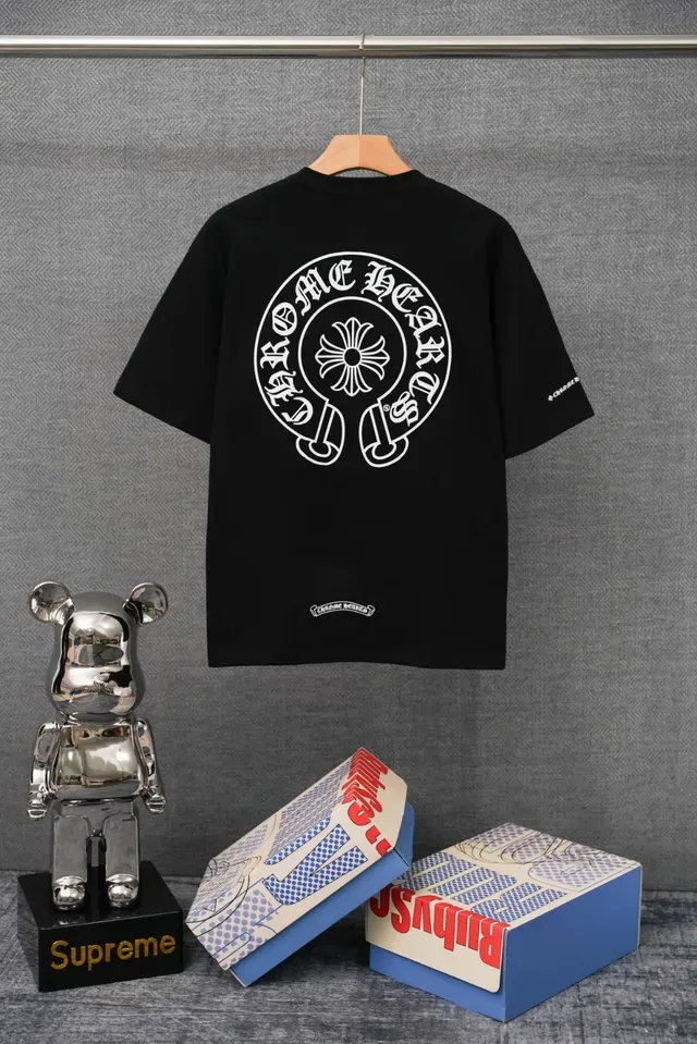 T-shirt Chrome Hearts blanc poche logo brodé 2