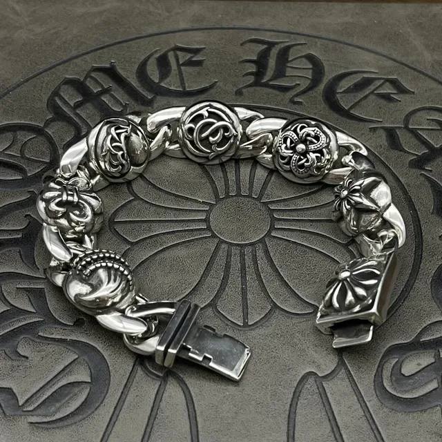 Chrome Hearts Pulsera Plata Cadena Curb Link Pesada Medallones Florales Ornamentados 7