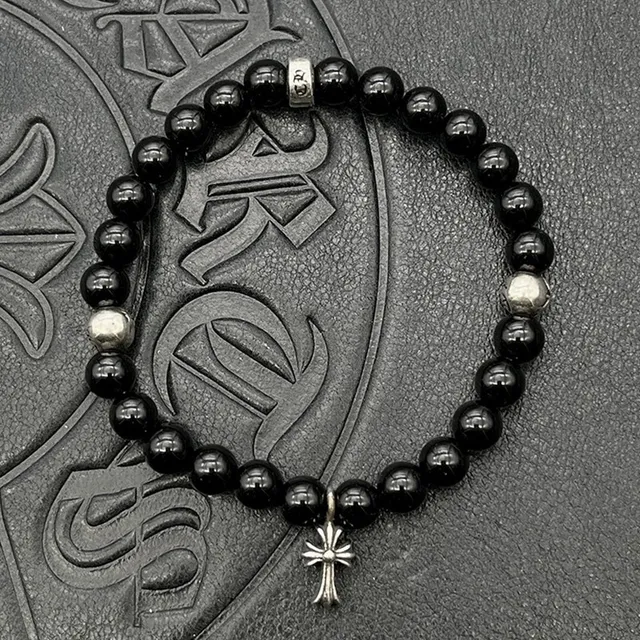 Chrome Hearts 绿松石珠和银质镶边魅力手链 5