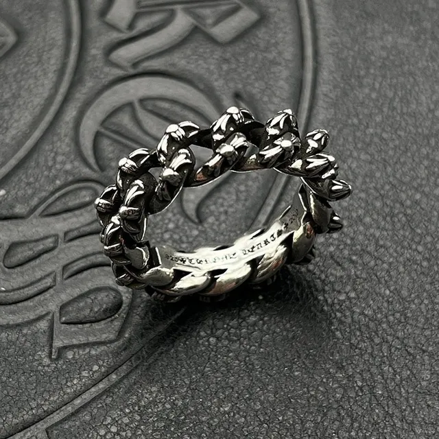 Chrome Hearts मरोड़दार कांटेदार चेन सिल्वर ग्रे पैटर्न अंगूठी 5