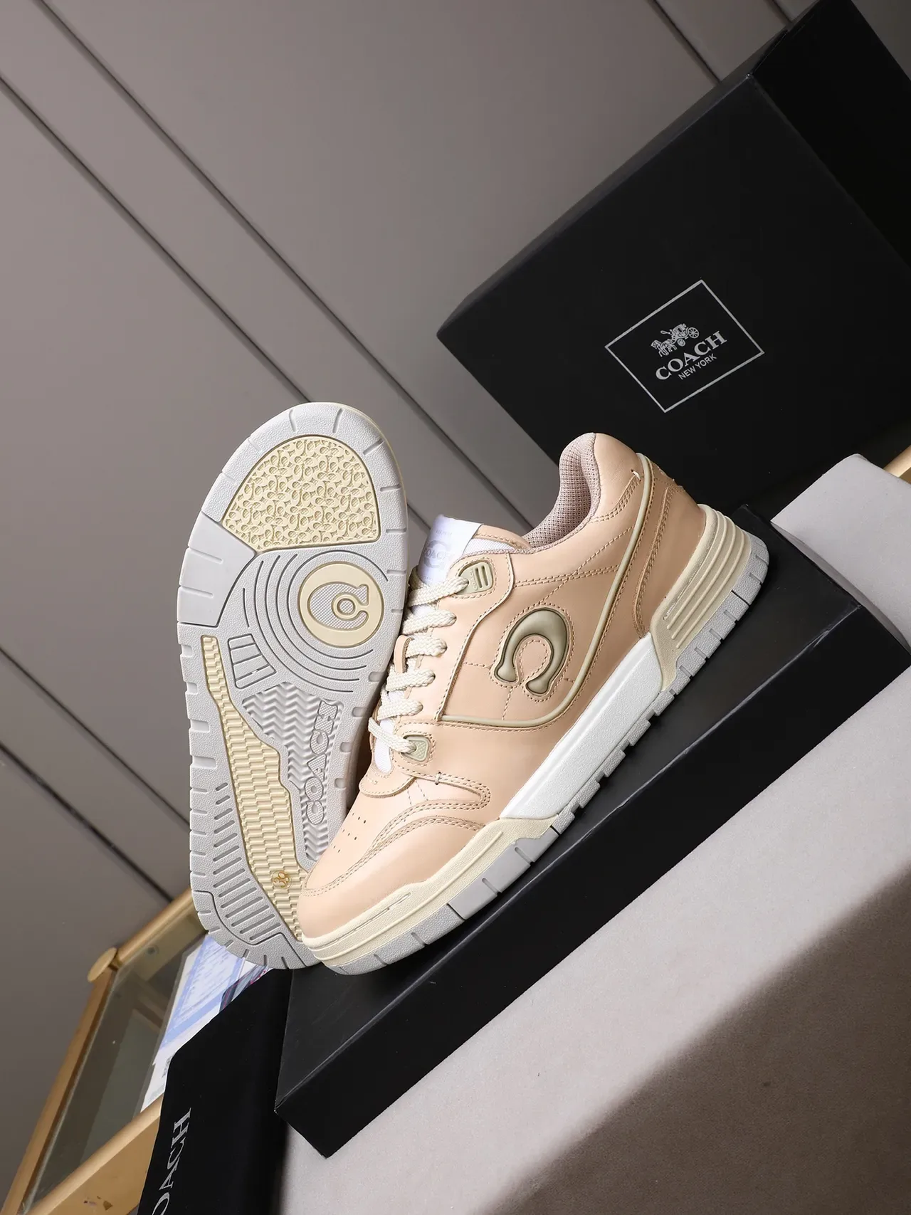 Coach Lifestyle Sneaker Beige Leather Embossed C Logo Sneakers 5