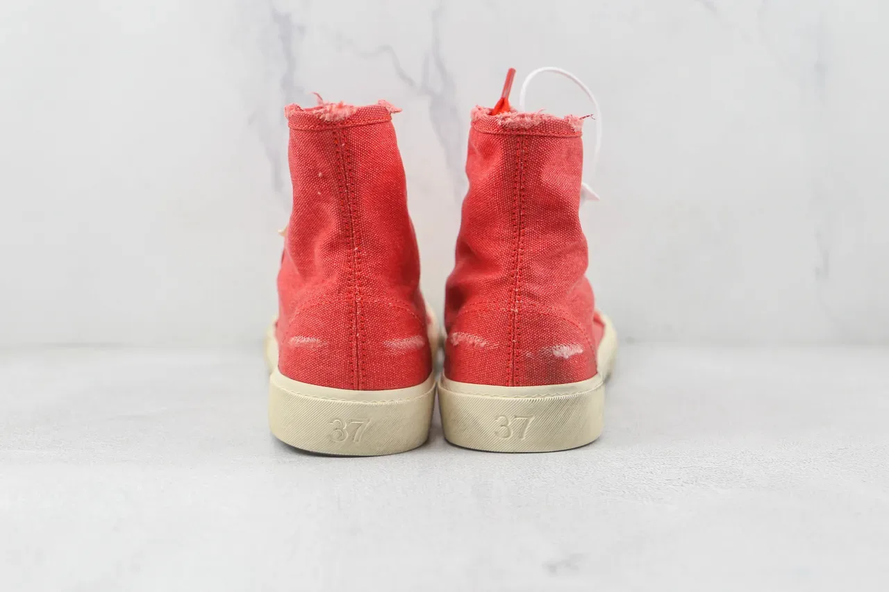 Converse Chuck Taylor All Star लाल कैनवास हाई-टॉप लाइफस्टाइल स्नीकर्स 9