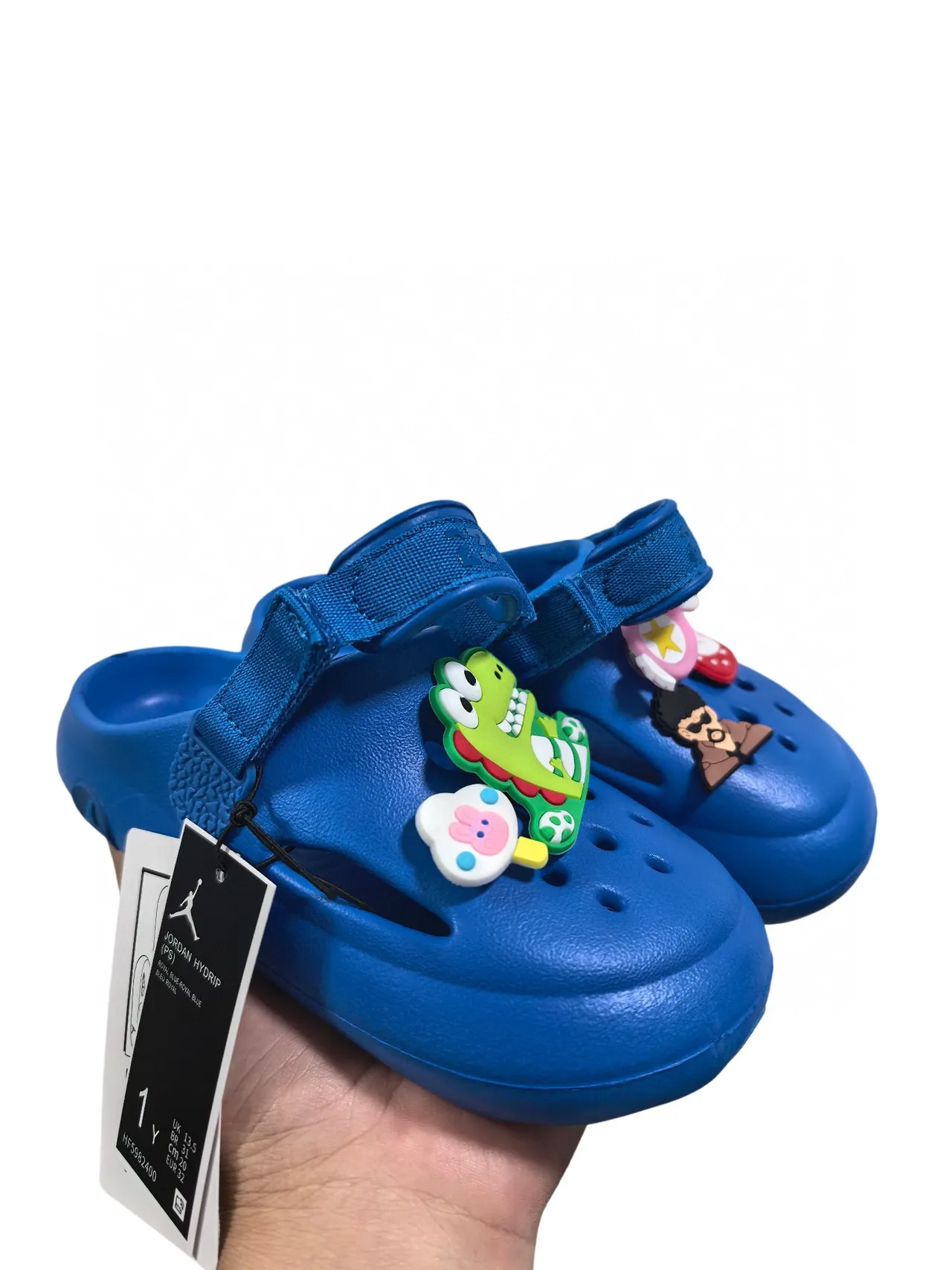 Crocs بيج أسود رغوة مطبوخة حزام قابل للتعديل كلوج 13