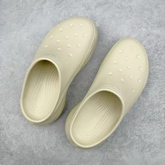Crocs Echo Clog Beige Platform Slip-On Clog 8