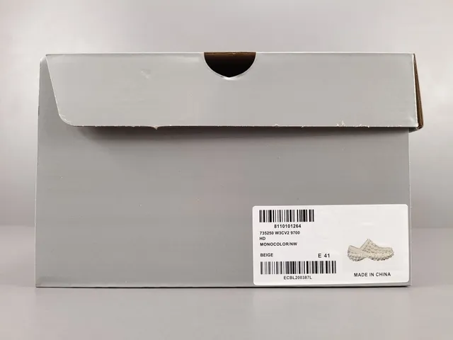 Crocs Echo Clog Branco Espuma Moldada Sem Tiras De Calce Fácil Zueco 8