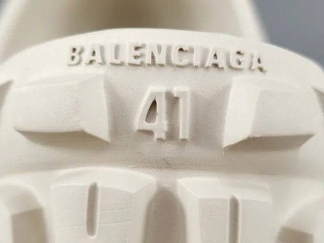 Crocs Echo Clog Branco Espuma Moldada Sem Tiras De Calce Fácil Zueco 9