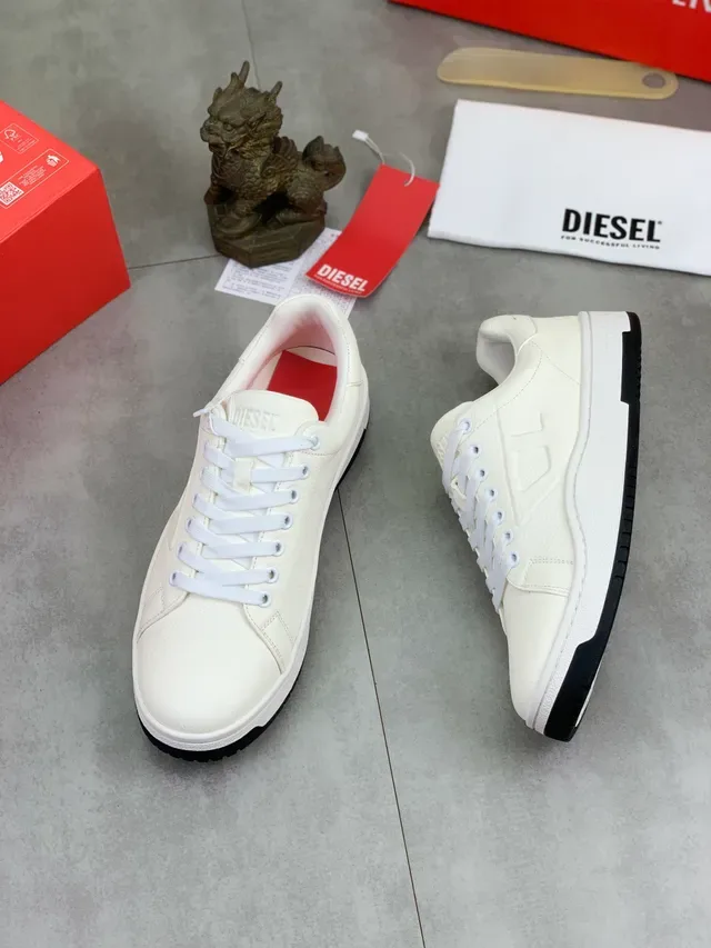 Diesel 米白色压纹皮革生活方式运动鞋 5