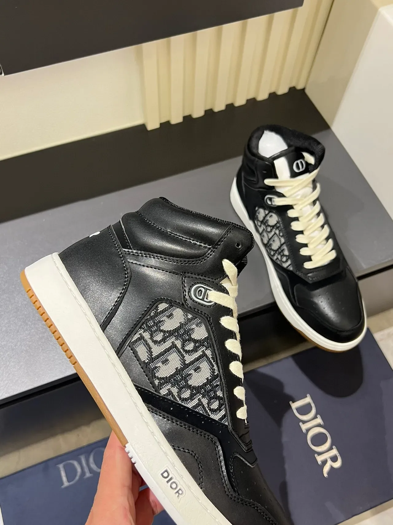 Dior B23 High-Top Leather and Oblique Monogram Lifestyle Sneakers 8