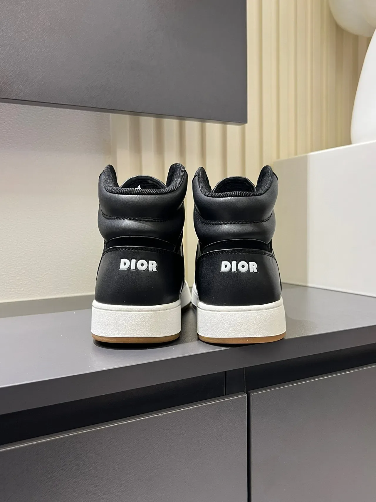 Dior B23 High-Top Leather and Oblique Monogram Lifestyle Sneakers 9