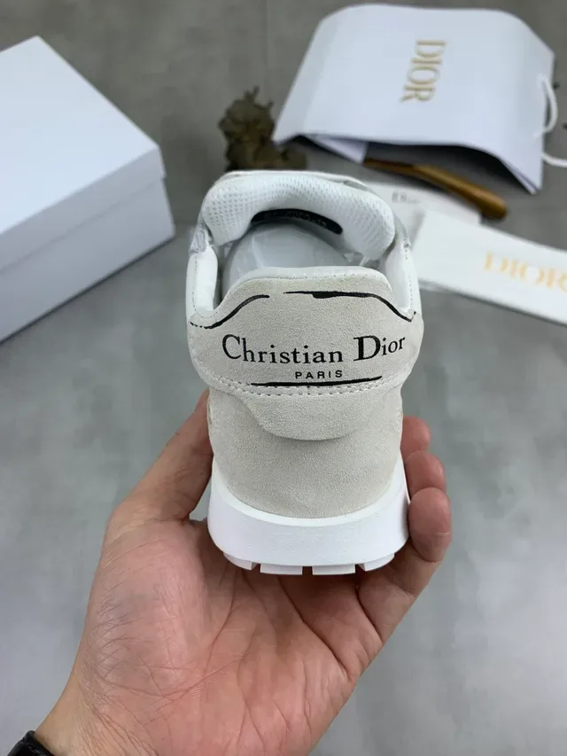 Dior B23 Off-White and Beige Lifestyle Sneakers 3