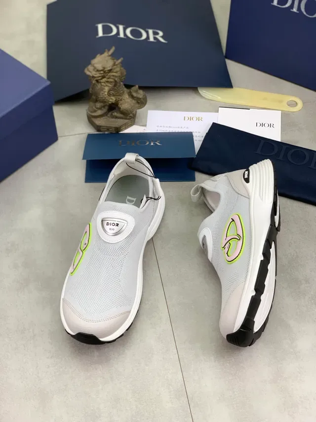 Dior B30 Gris Rose Chaussures Lifestyle en construction tricot slip-on motif de serpent brodé 5