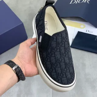 Dior sneakers lifestyle noir blanc monogram jacquard slip-on