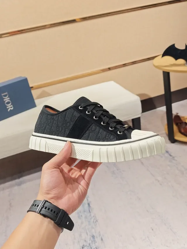 Dior سنيكرز لايف ستايل أسود أبيض مونوجرام كانفاس سويد 5