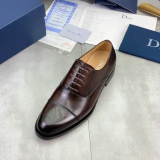 Dior ক্যাপ-টো বাদামি পালিশড লেদার অক্সফোর্ড জুতো