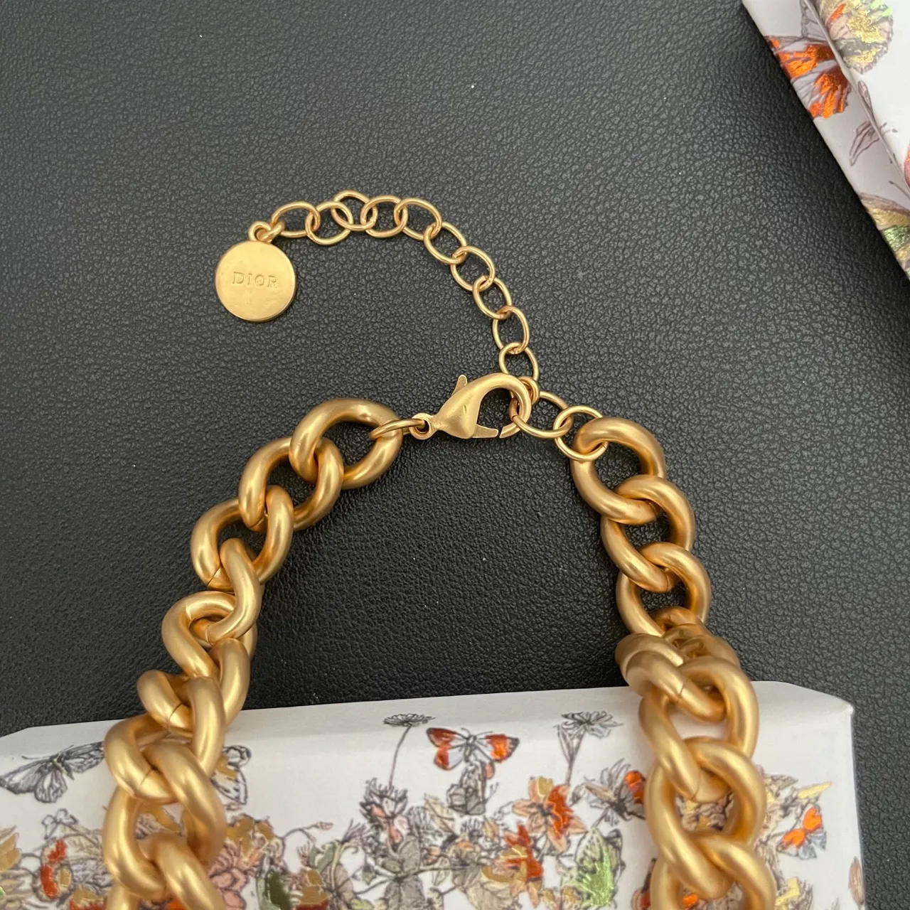 Dior Gold Chunky Curb Chain Metal Necklace 9