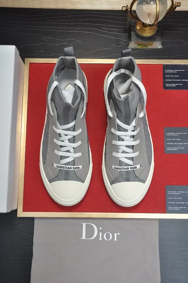 Dior 灰白高帮袜套针织镂空面板生活方式运动鞋 5