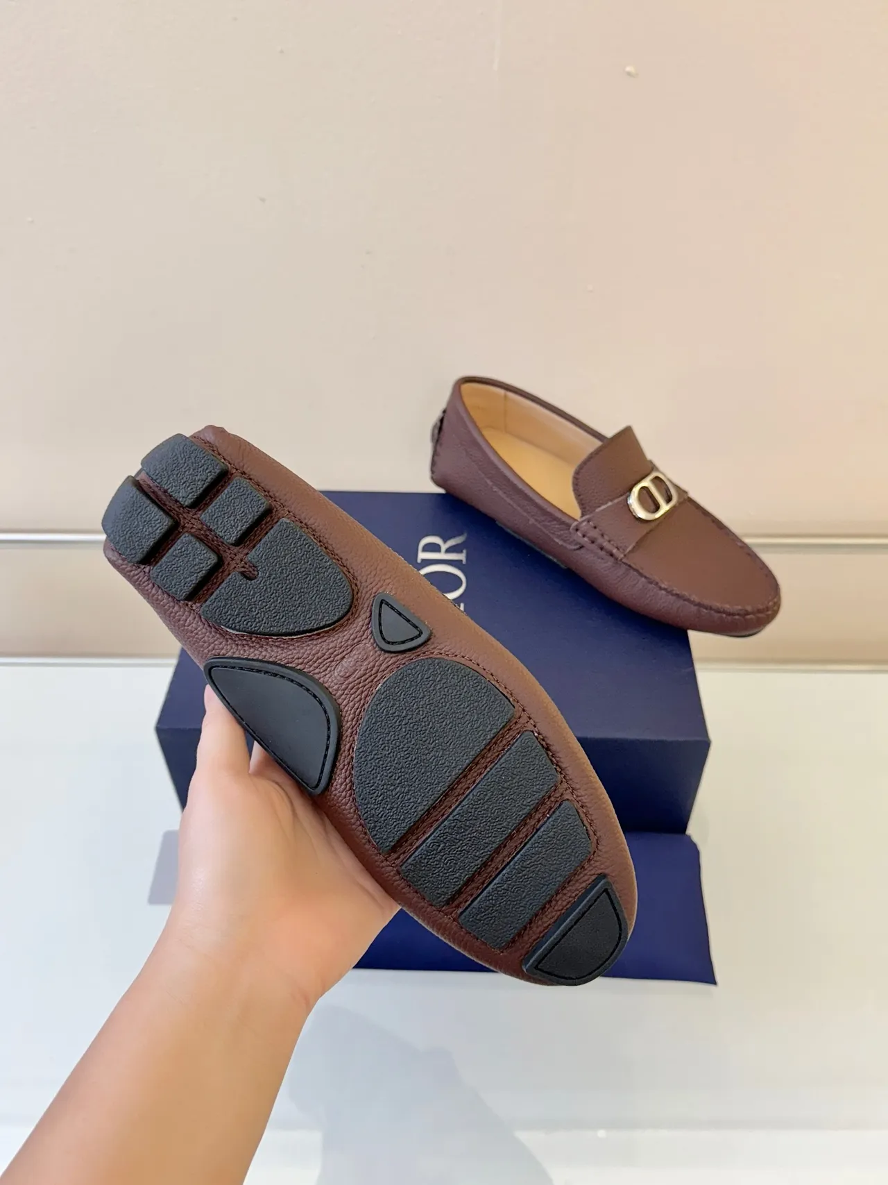 Dior Horsebit 1955 বাদামি কংকড়যুক্ত চামড়ার লোফার 5