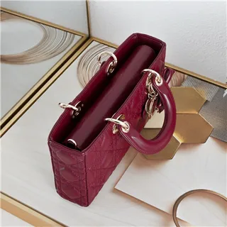 Dior Lady Dior হালকা গোলাপি কুইল্টেড টোট ব্যাগ 20