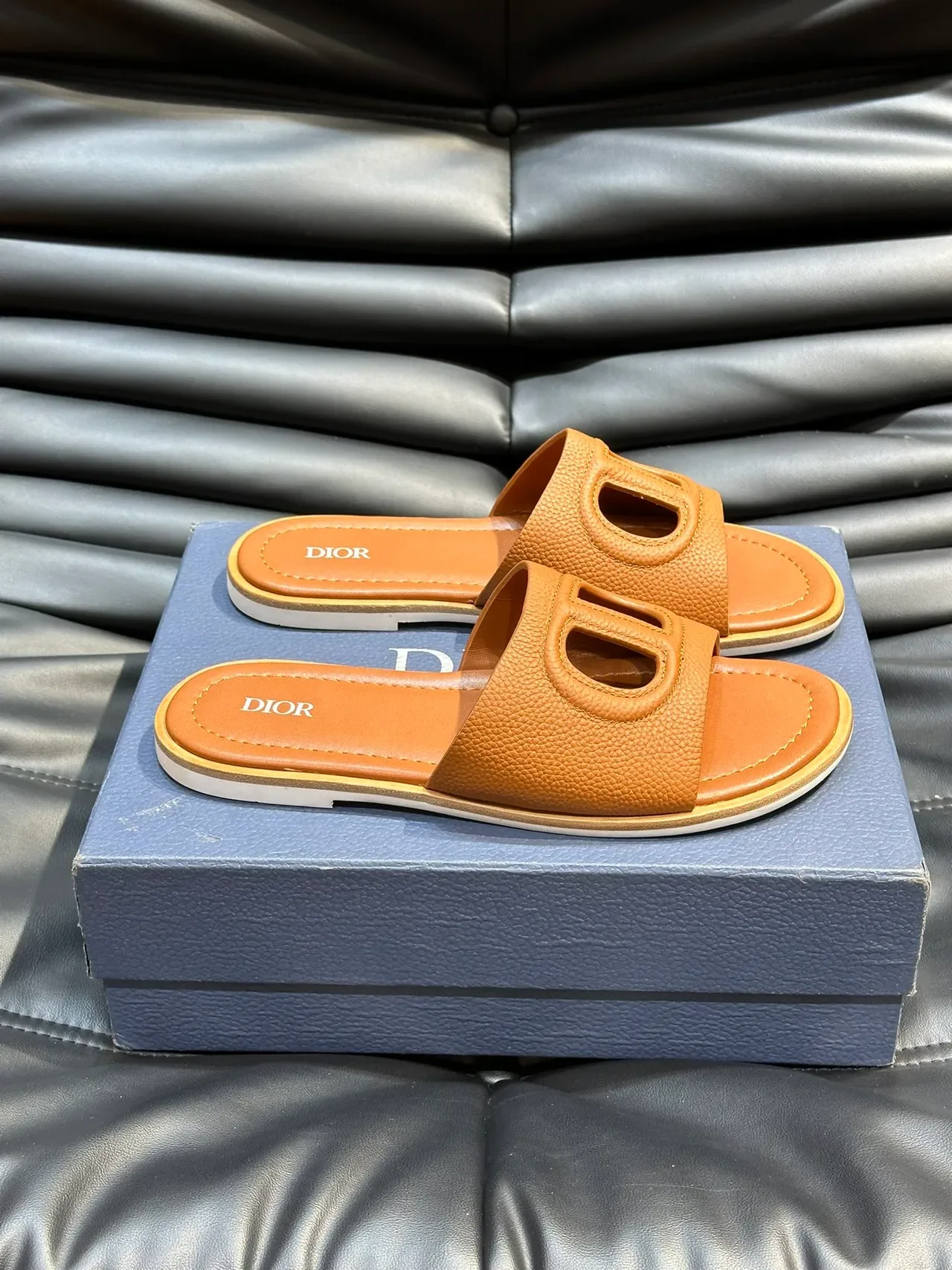 Dior Slide Logo-Cutout Leather Slippers 6