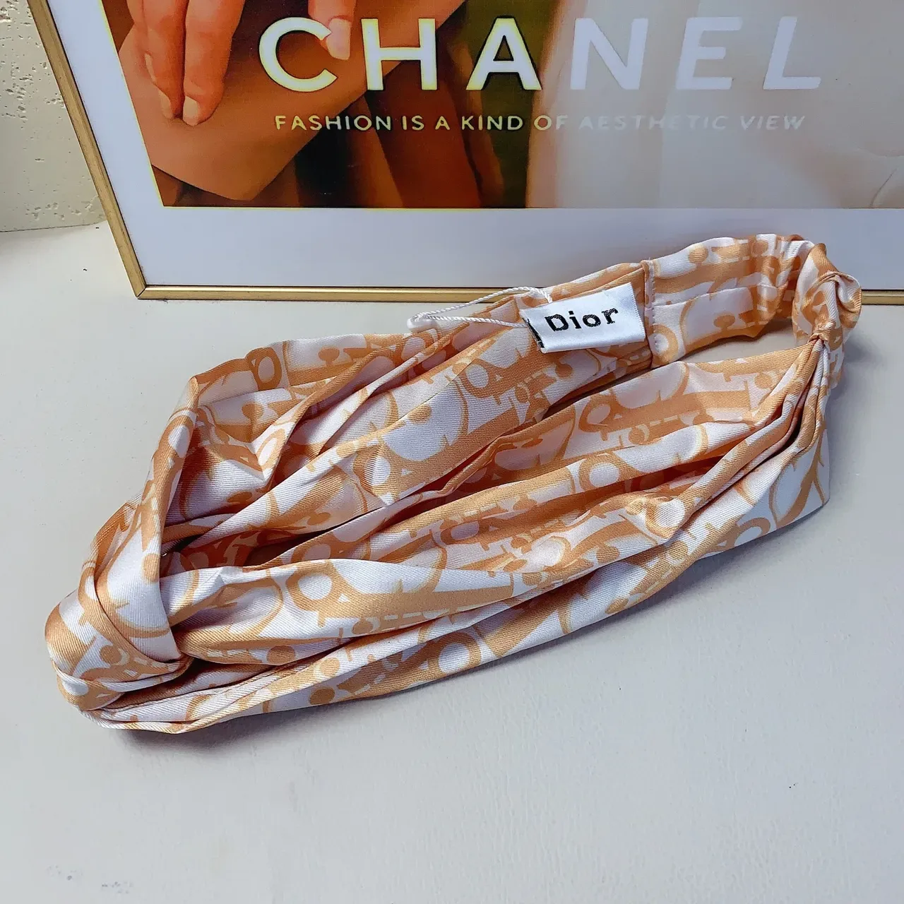 Dior White Black Twisted Knot Front Elasticated Band Silk Scarf 7