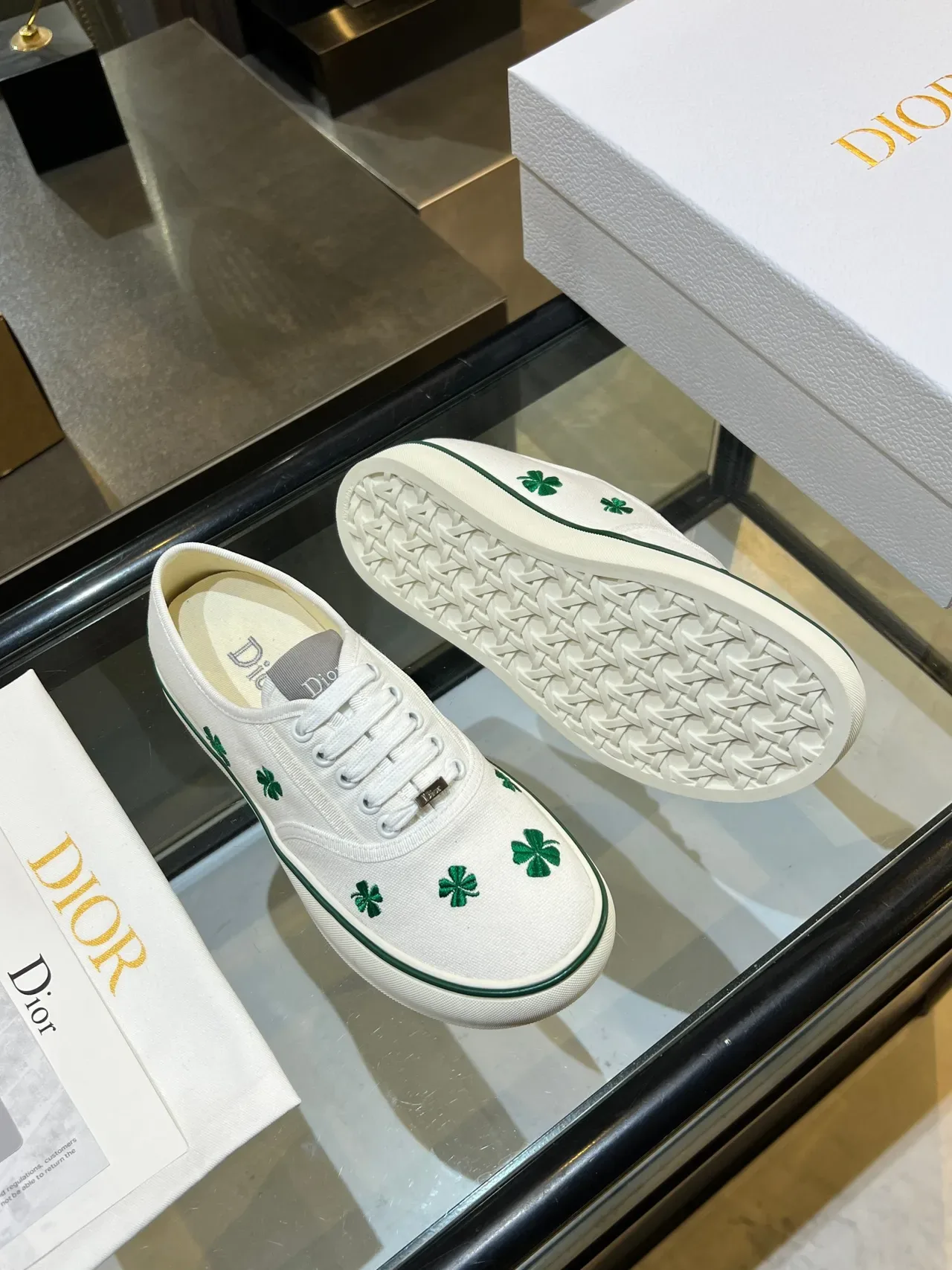 Dior Branco Verde Com Lona Superior Bordados Com Motivos De Trébol Lifestyle Sneakers 2