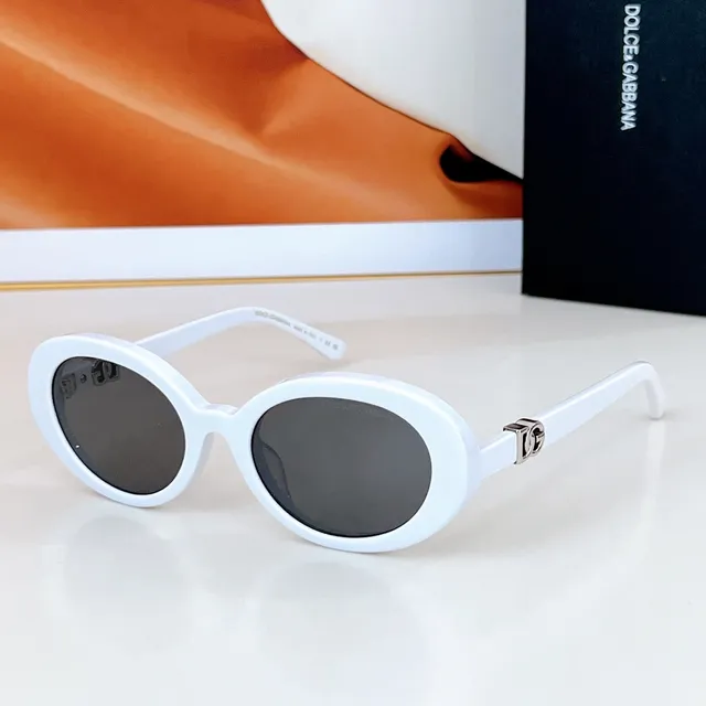 Dolce & Gabbana NS1 ডিম্বাকার চকচকে কালো সানগ্লাস 5