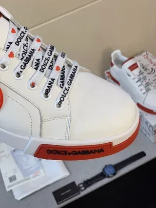 Dolce & Gabbana সাদা এবং লাল লোগো লাইফস্টাইল স্নিকার 2