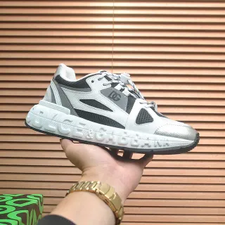 Dolce & Gabbana Blanc et Noir Semelle intermédiaire Embossé branding Chunky Sneakers