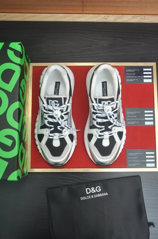Dolce & Gabbana White Black Midsole Embossed Branding Chunky Sneakers 2