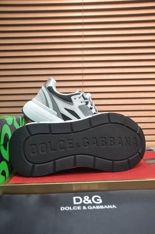 Dolce & Gabbana White Black Midsole Embossed Branding Chunky Sneakers 6