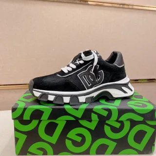 Dolce & Gabbana Sneakers Chunky à Soles Noires et Blanches avec Superposition de Monogramme