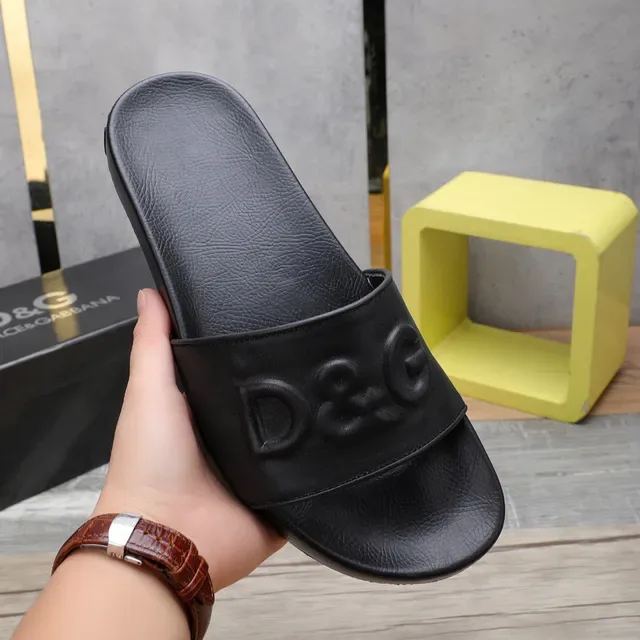 Dolce & Gabbana D&G Slides noires Monogramme estampé Sangle 4