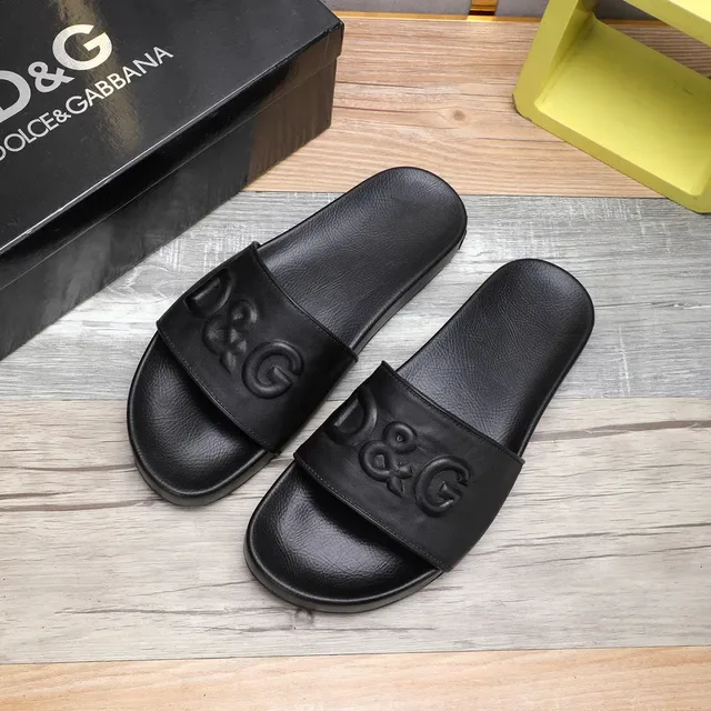 Dolce & Gabbana D&G Slides noires Monogramme estampé Sangle 8