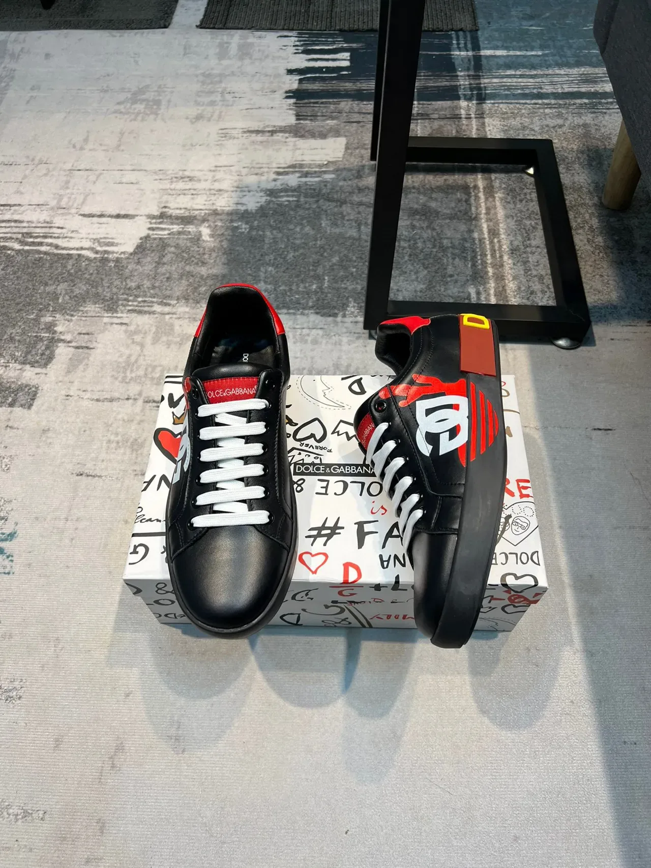Dolce & Gabbana Logo Gráfico Negro Rojo Amarillo Zapatillas Lifestyle 5
