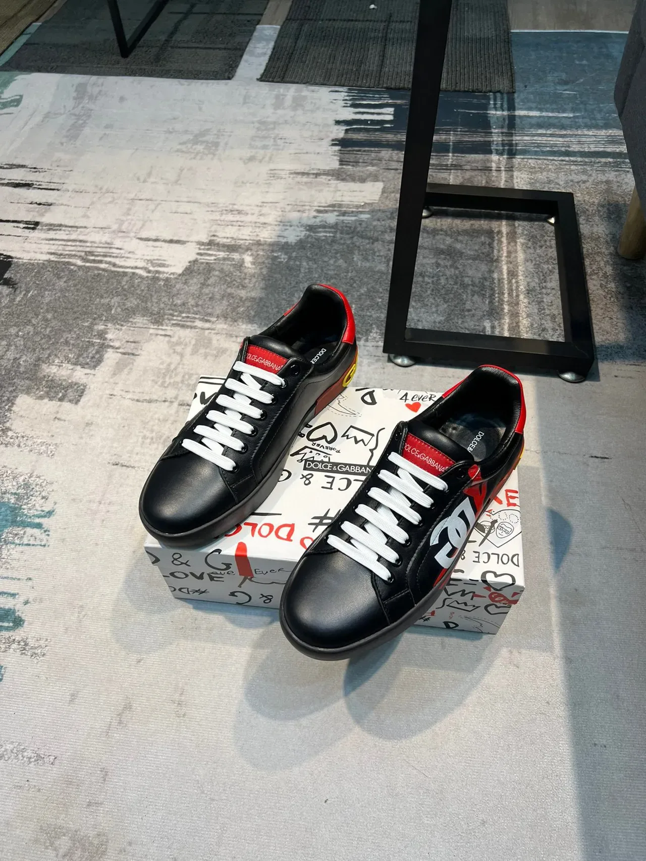 Dolce & Gabbana Logo Gráfico Negro Rojo Amarillo Zapatillas Lifestyle 6